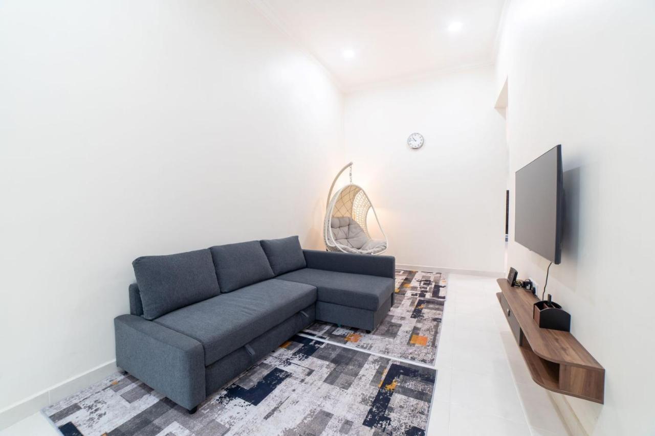 Hilmera Guesthouse Куантан Екстер'єр фото
